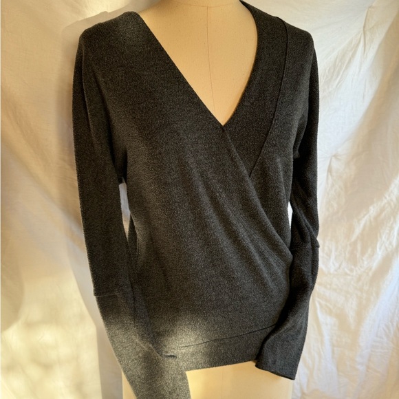 Dynamite-Small- Grey long-sleeved wrap sweater. - Picture 1 of 8